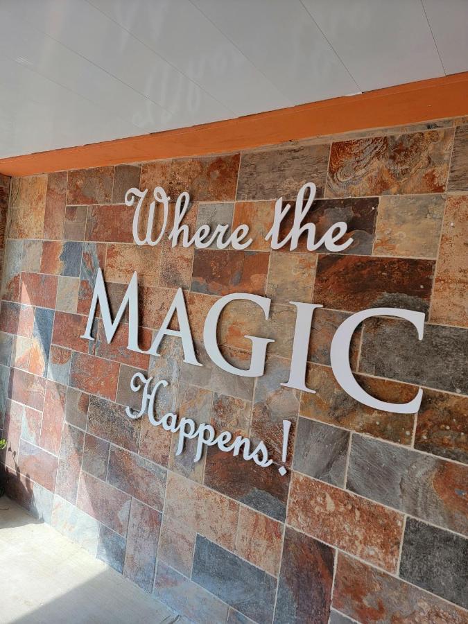 Island Magic Beach Resort Caye Caulker Exterior photo