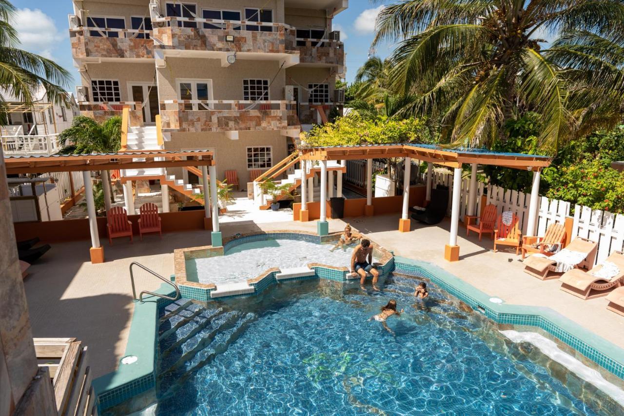 Island Magic Beach Resort Caye Caulker Exterior photo